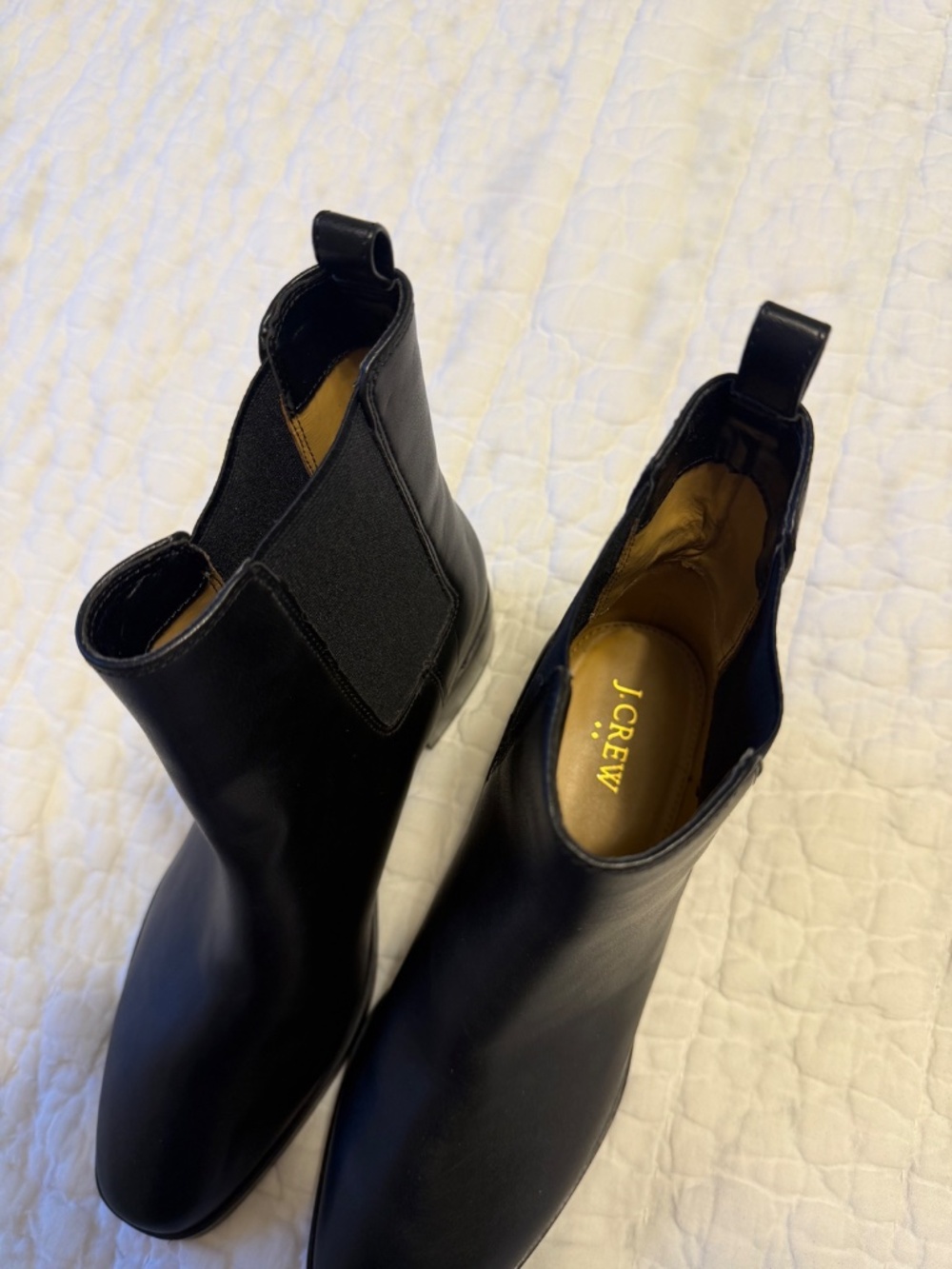 J. CREW Chelsea Boot In Vegan Leather Women’s Size 8.5 Black - Picture 4 of 11